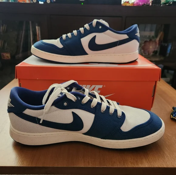 Nike Blue and White Sneakers - Picture 2 of 5